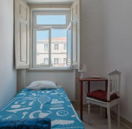 Metade Flat Gasthuis Lissabon