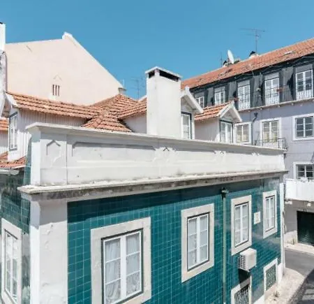 Metade Flat 2* Lissabon