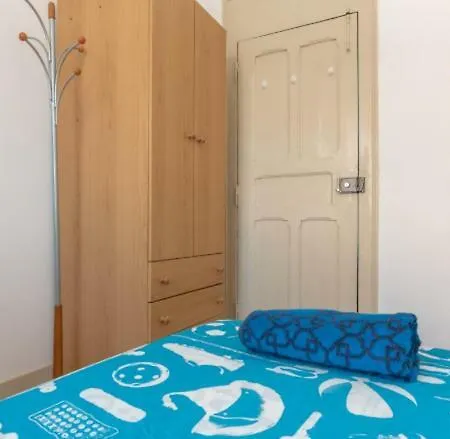 Гостьовий будинок Metade Flat 2*
